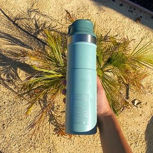 ( NEW WITH TAGS! ) Starbucks Stanley Stainless Steel Tumbler Bottle